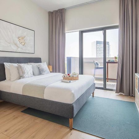 Frank Porter - Azizi Aura Dubai Ngoại thất bức ảnh